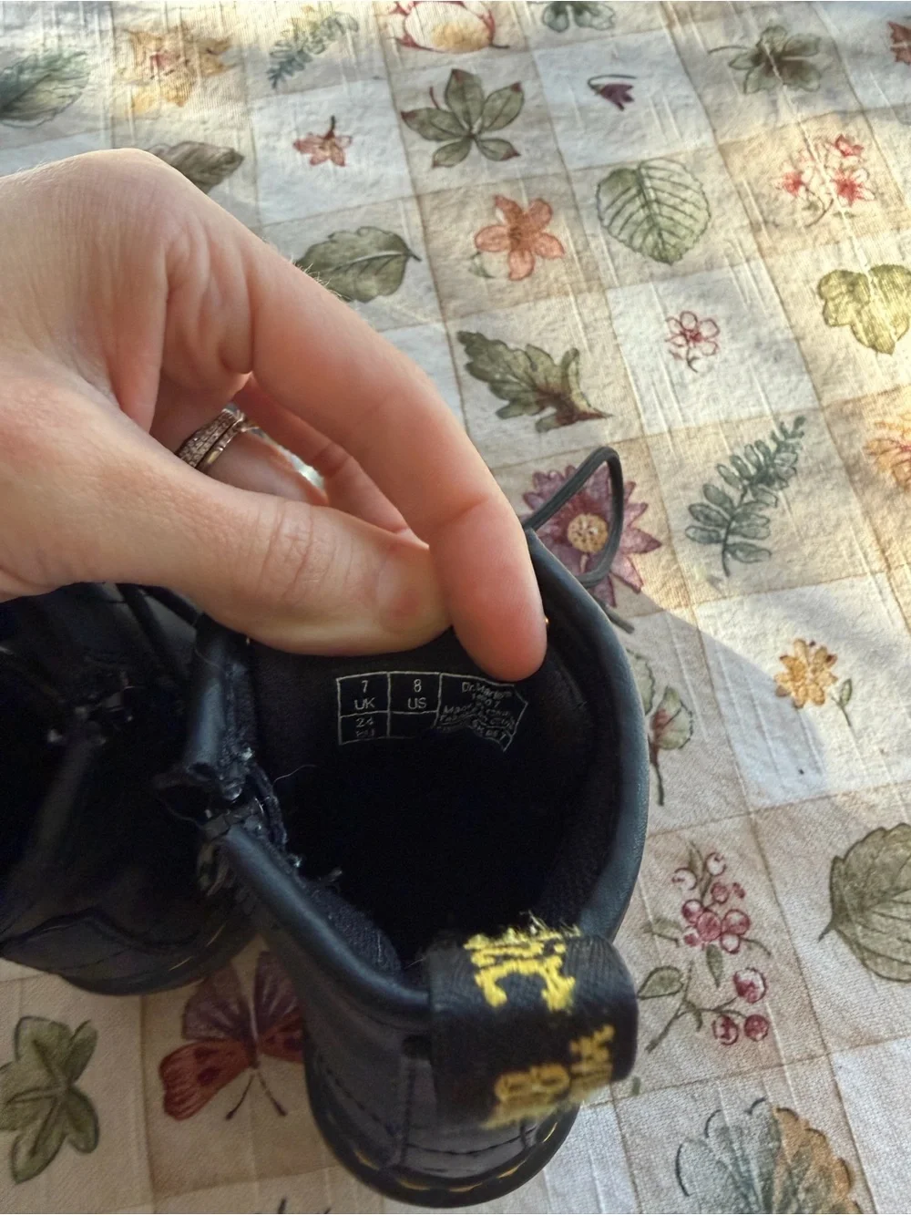 Little Kids Doc Martens - 8